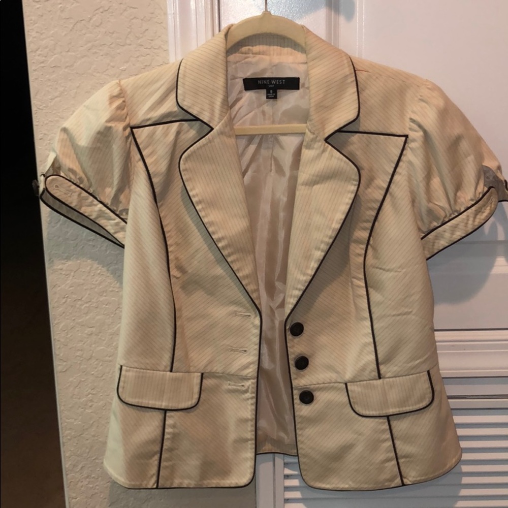 Nine West Short Sleeve Suit Jacket